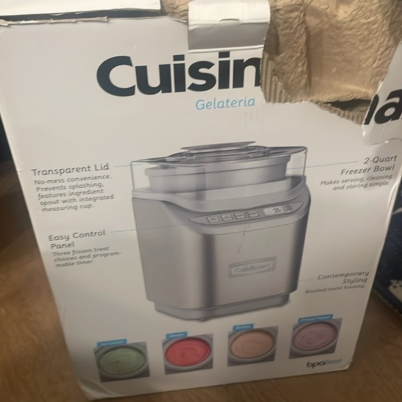 Cuisnart Gelateria - Picture 10 of 12